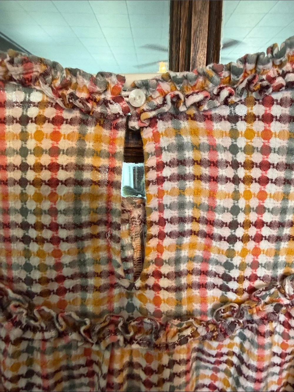 Old Navy Womens Ruffle V-Neck Blouse‎ Orange Yellow Blue Plaid Top Small